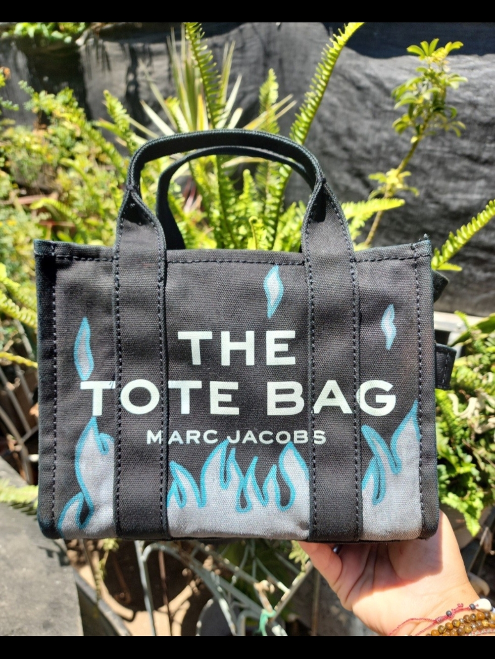Marc Jacobs The Tote Bag